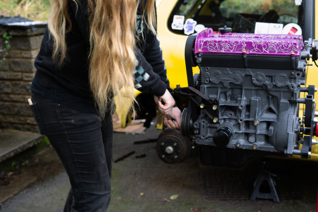 summercoatfox JODEX Legends Skye G13B Suzuki Swift Alto Engine Swap with engraved jdm cherryblossom and fox art twin cam